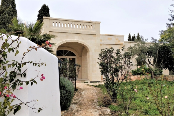 INFISSI IN PVC ad Ostuni (BR) per una villa privata