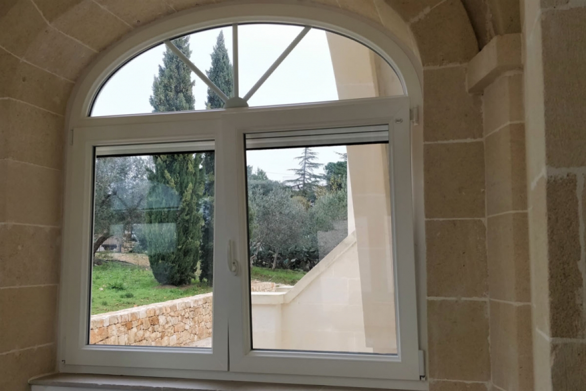 INFISSI IN PVC ad Ostuni (BR) per una villa privata